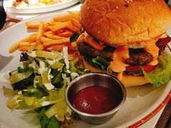 -阿妮叶李(光谷世界城店)