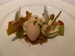 主厨每日特色甜品-蝶舍·MAISON PAPILLON