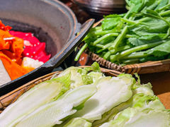 -赵美丽·重庆社区火锅·直营店(火车东站·中豪国际店)