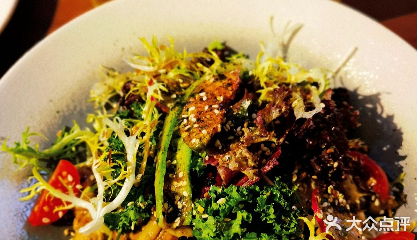 杯酒言欢 不醉不归 