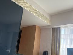 -上海虹桥西郊假日酒店