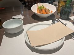 -港丽餐厅(来福士店)