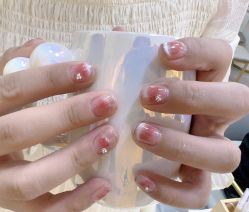-爱纶美·美甲美睫半永久