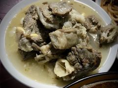 -陕北农家小吃风干羊肉剁荞面