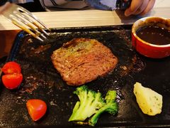 -必胜客(大坪英利店)