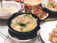 三鲜伊府面-郑州烤鸭总店