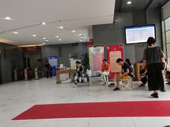 -包玉刚游泳场(黄龙恒励大厦店)