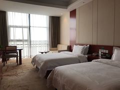 -兴芮温泉度假区