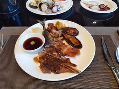-美食汇海鲜自助餐厅·小龙虾烧烤(富力万达文华酒店)