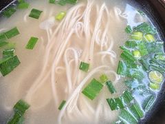 -小辫子羊肉面馆(周东店)