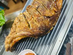特色烤羊排-乳仔牛牦牛汤锅 烤羊排(松潘古城店)