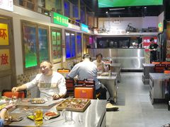 -马路牙子烧烤音乐酒馆(望京店)