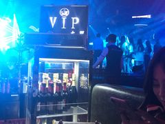 -HiIbiza酒吧