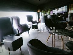 -UNI UNI(环亚凯瑟琳店)