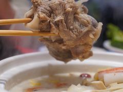 -三人行骨头王火锅(长寿店)