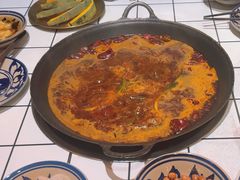 -旧街市鲜货老火锅(大光路店)