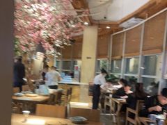 大堂-蜜桃餐厅·伴山(湖滨商业街店)