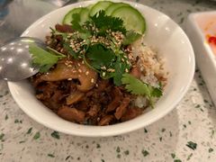 -小肚皮饮食店
