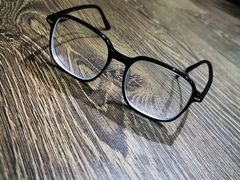 -三叶眼镜城批发市场(上海火车站店)