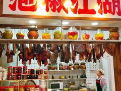 -佬缸炮江湖川菜(玉林店)