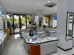 -光明眼镜·蔡司授权(徐泾店)