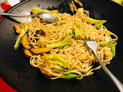 铁锅焖面-禧和源养生素食茶馆