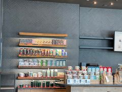 -星巴克(七宝领展广场1F店)