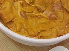-火鸡爪东大门猎奇炒年糕
