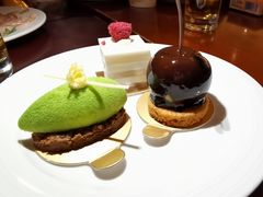 -东莞塘厦三正半山温泉酒店·沙利文西餐厅