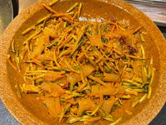 -蘸小院铁锅炖·蘸酱菜·东北菜(怀远门店)
