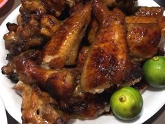 -东海岸人工湖美食村