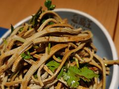 凉拌豆腐丝-肠王卤煮(西单食宝街店)