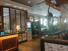-八府香鸭·啫啫煲(华山路店)