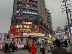 -观音桥步行街