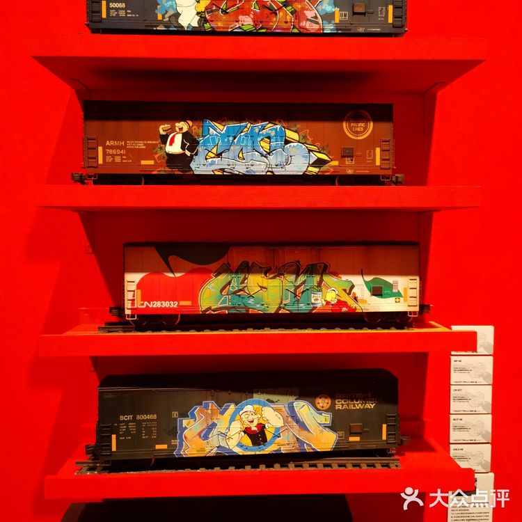 展厅最后还有大力水手原版动画片看，帮你回忆童年