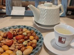 -斯多格书乡(北京大学畅春园店)