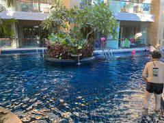 -三亚湾海居铂尔曼度假酒店