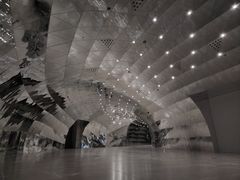 -涨巢·潮玩水疗局