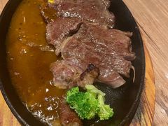 -玛格萝妮(汇智国际商业中心店)