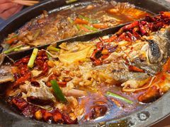 -鸣记脆皮烤鱼·海鲜烤鱼(三八广场店)