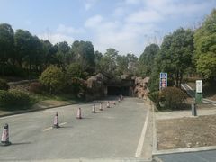 -金匮公园-南入口停车场