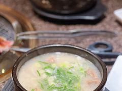 牛肉汤-正苑26年海鲜烤肉•牛尾汤汤饭(东港店)