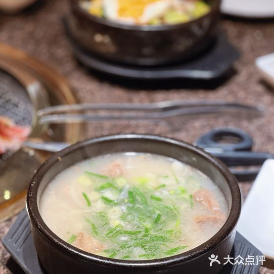 正苑牛尾汤专门店