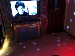 -爱尚量贩式KTV(高新店)