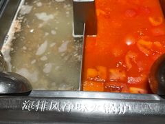 -海底捞火锅(宝龙广场夜宵主题店)