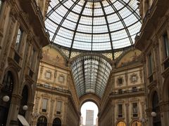 -埃马努埃莱二世拱廊