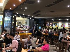 大堂-星巴克臻选(广州太古汇店)