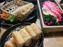 -湊湊火锅·茶憩(上海合生汇店)