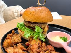 芝心手打牛肉堡-龙治汉堡(中华城店)