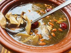 -有红鸡毛店·川菜(建设路店)